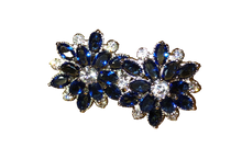 Load image into Gallery viewer, FLOWER CLUSTER EARRINGS
