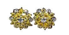 Load image into Gallery viewer, FLOWER CLUSTER EARRINGS
